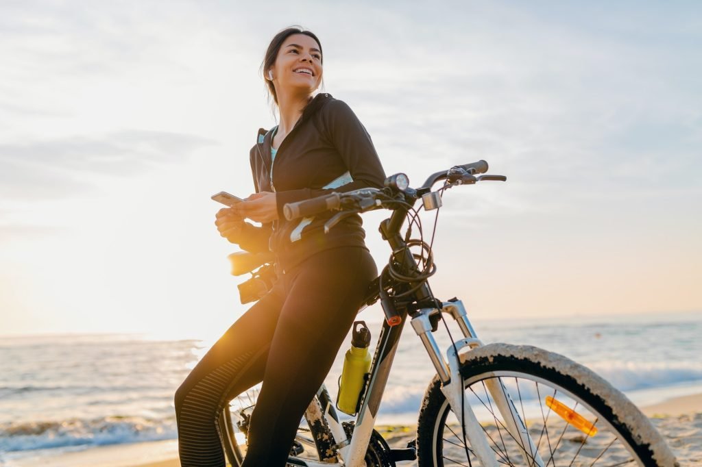 woman doing sports in morning